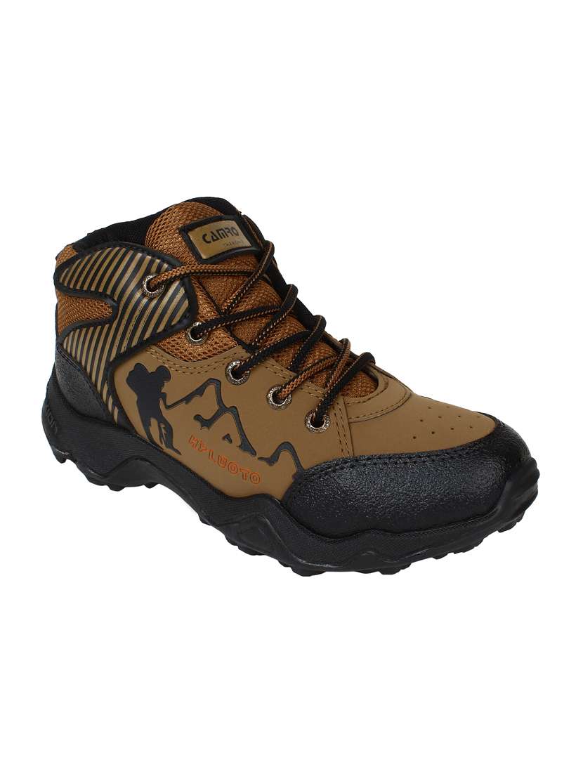 brown leatherette trekking shoe