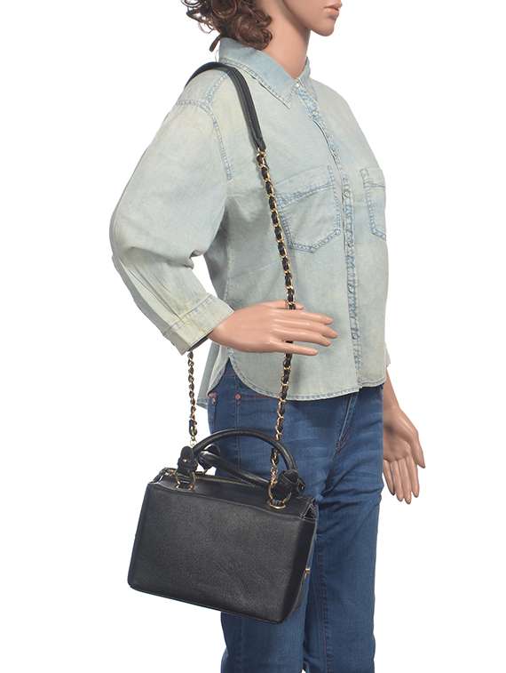 black leatherette  regular handbag - 14848773 -  Standard Image - 4