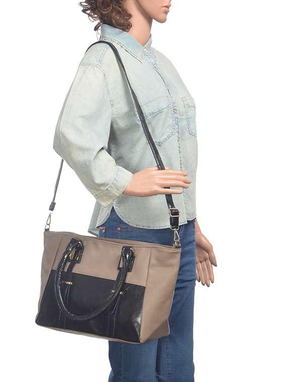 brown leatherette  regular handbag - 14848783 -  Standard Image - 4