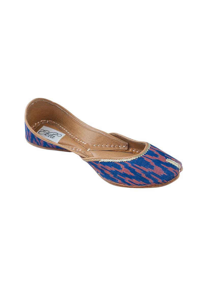 blue slip on jutis