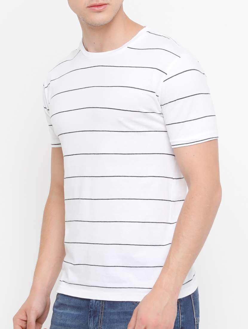 white cotton t-shirt - 14882328 -  Standard Image - 1