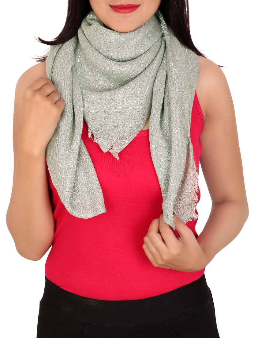 grey solid stole