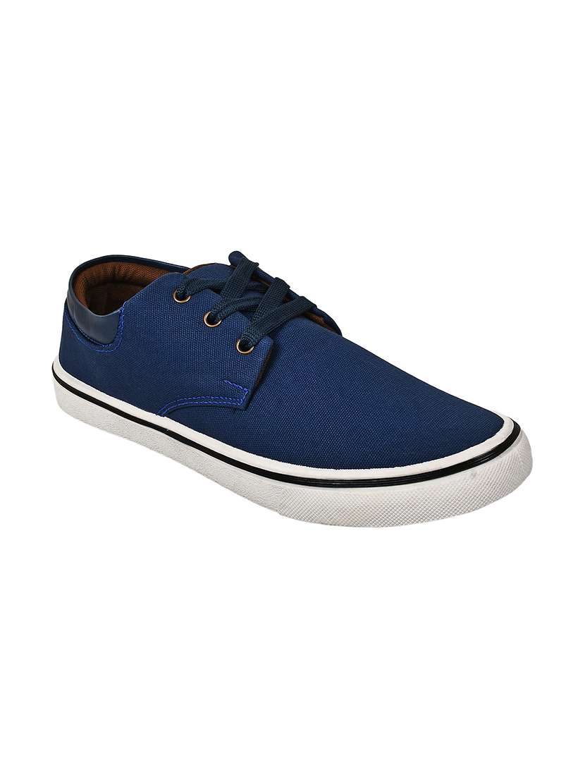 blue canvas lace up sneaker