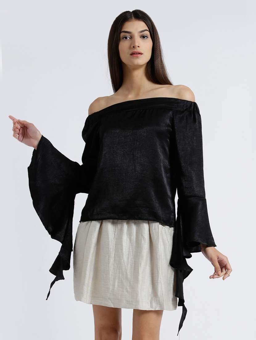 black polyester regular top