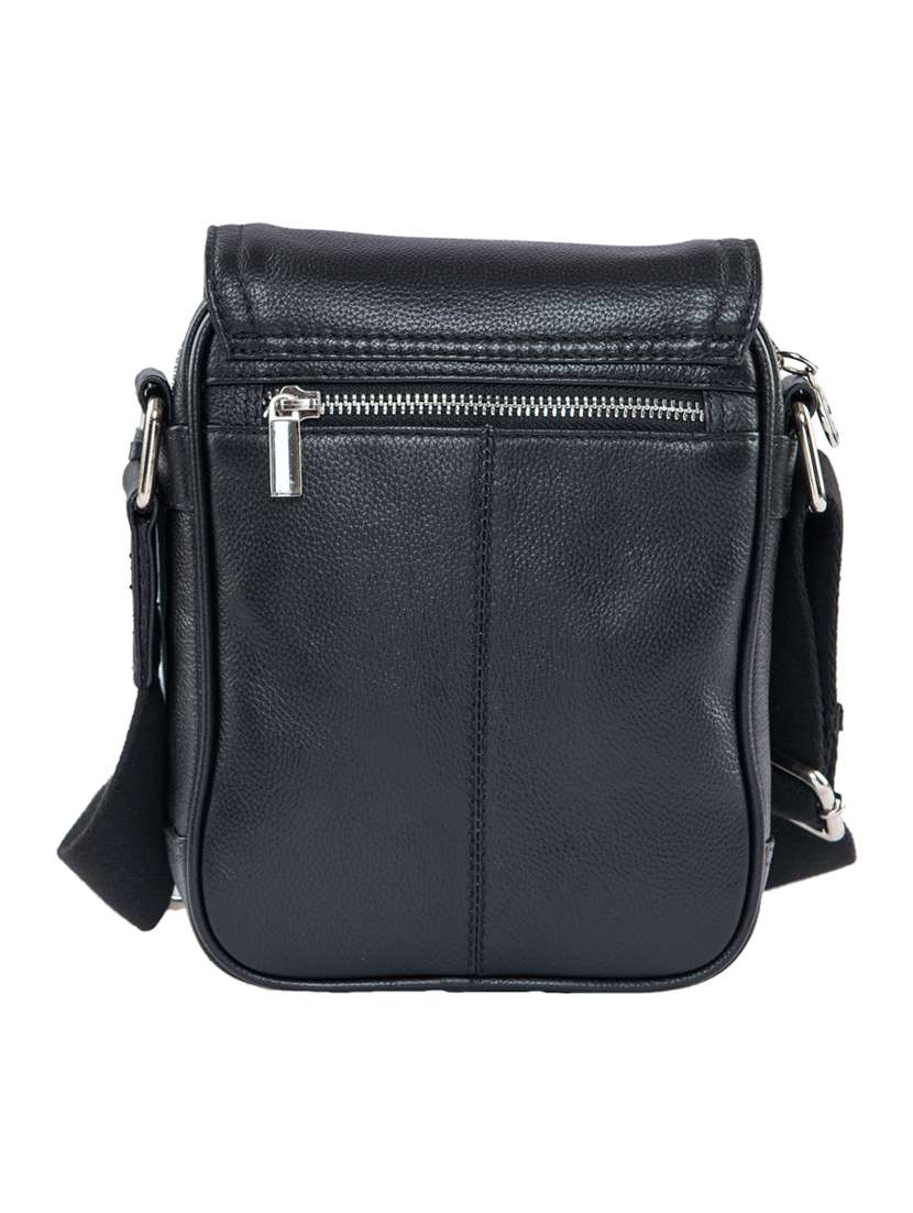 black leather messengerbag - 15059418 -  Standard Image - 1