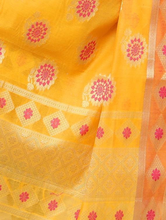 yellow banarasi dupatta - 15070784 - Standard Image - 1