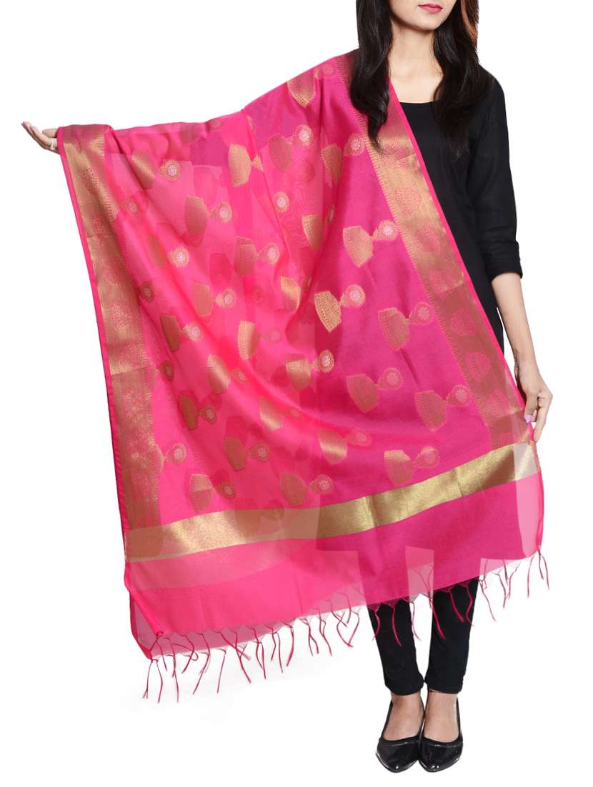 pink chanderi dupatta
