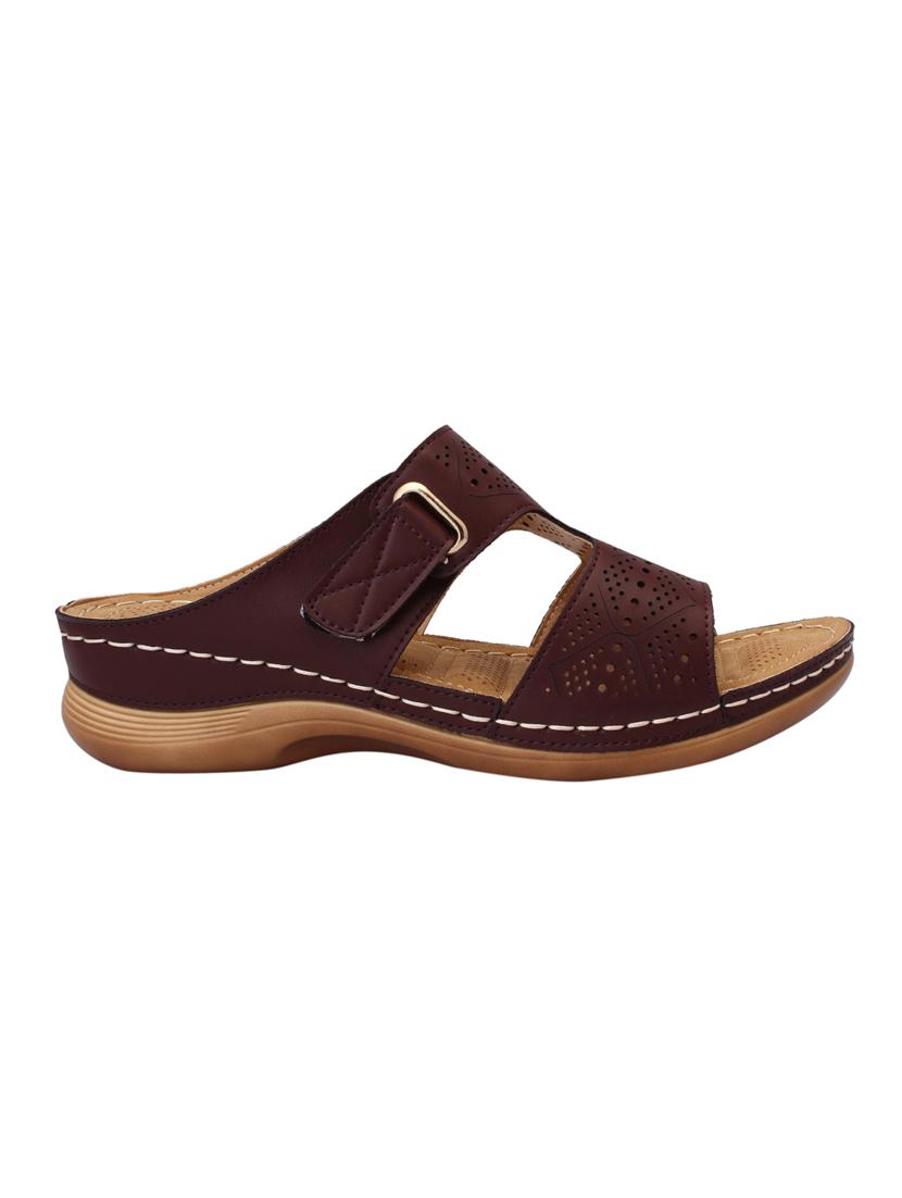 maroon  leatherette slippers - 15216298 -  Standard Image - 1