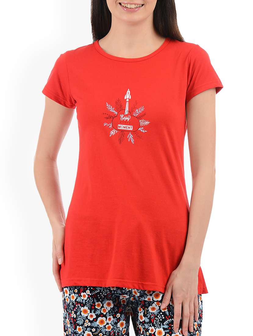 red graphic printed tee