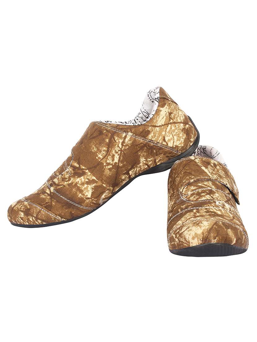 brown fabric casual slipon - 15252763 -  Standard Image - 1