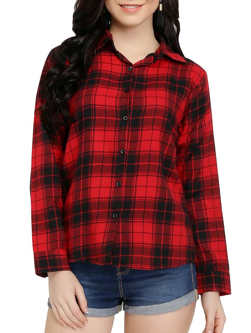 long sleeved checkered shirt 