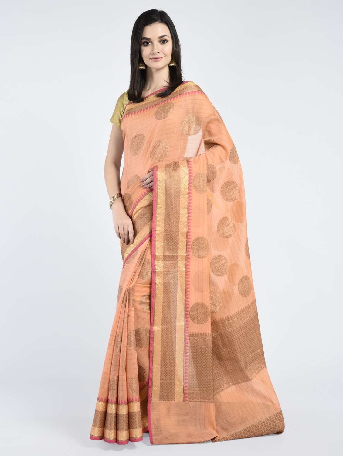 zari motif banarasi saree