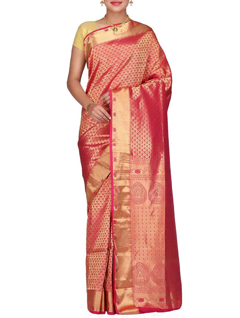 zari woven magenta kanjivaram saree with blouse