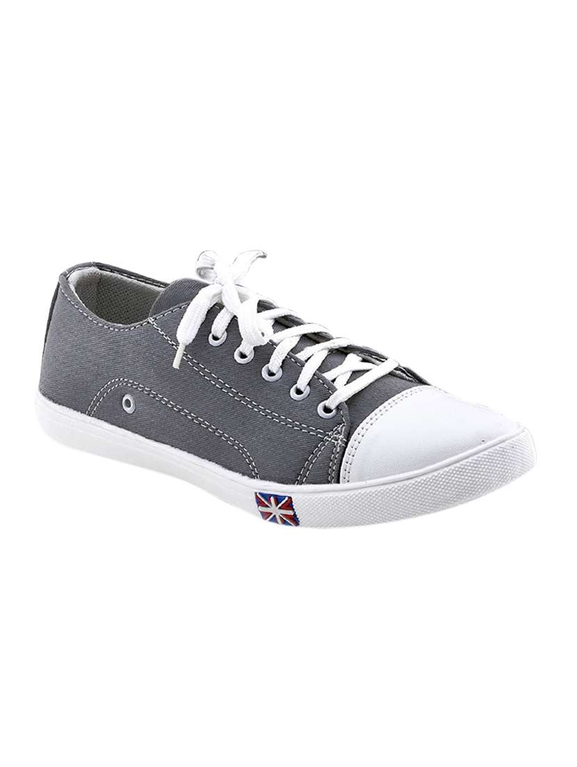 grey canvas lace up sneaker