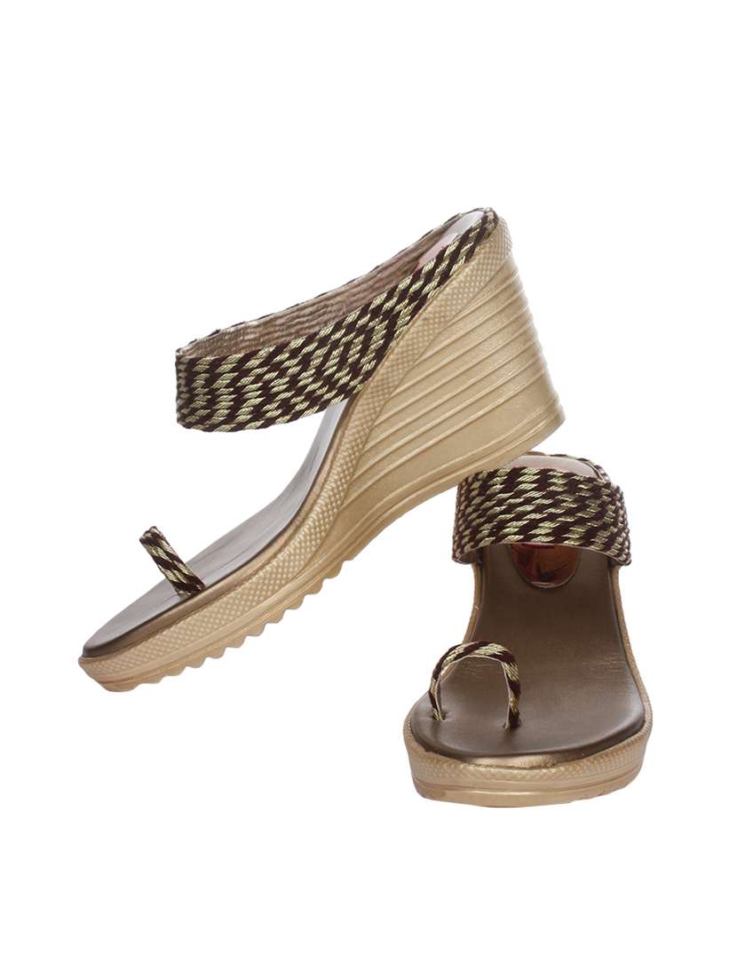 black one toe wedge - 15318915 - Standard Image - 4