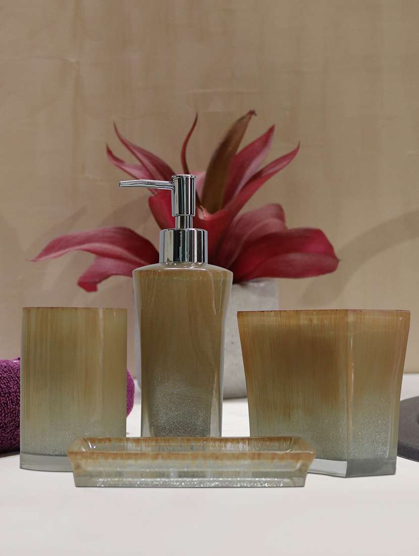 beige polyresin bath accessory