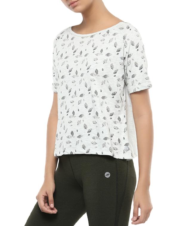leaf print tee - 15330307 -  Standard Image - 1