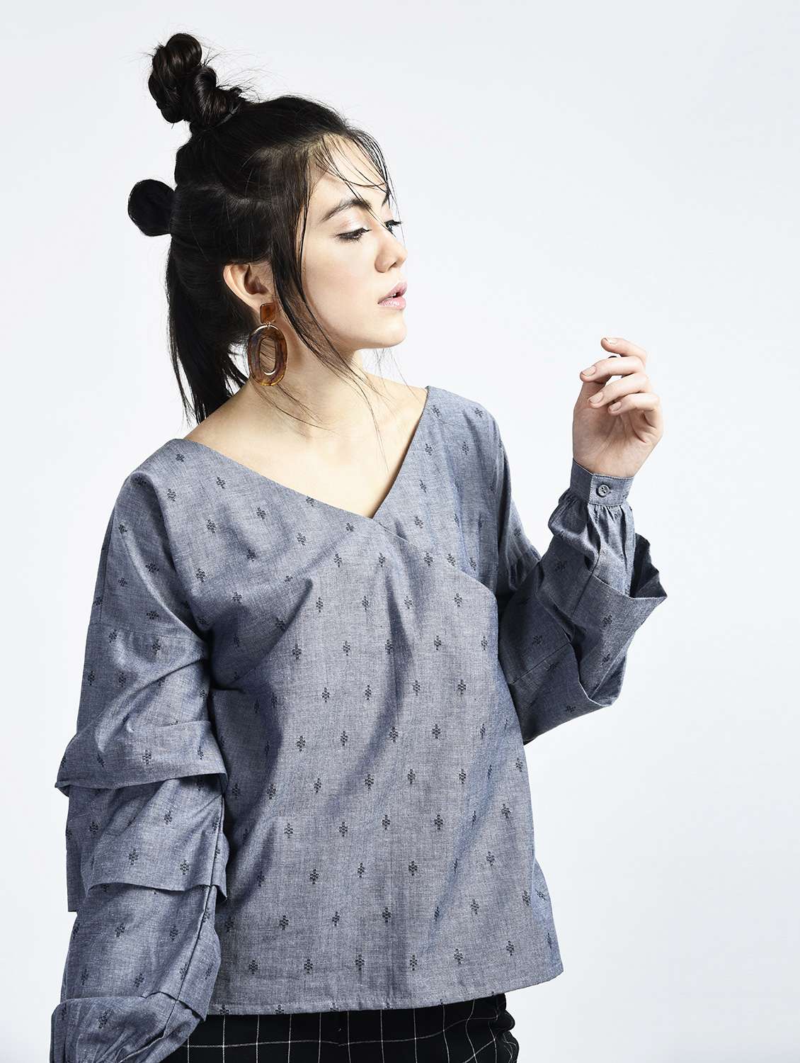 tie-back tiered sleeve top