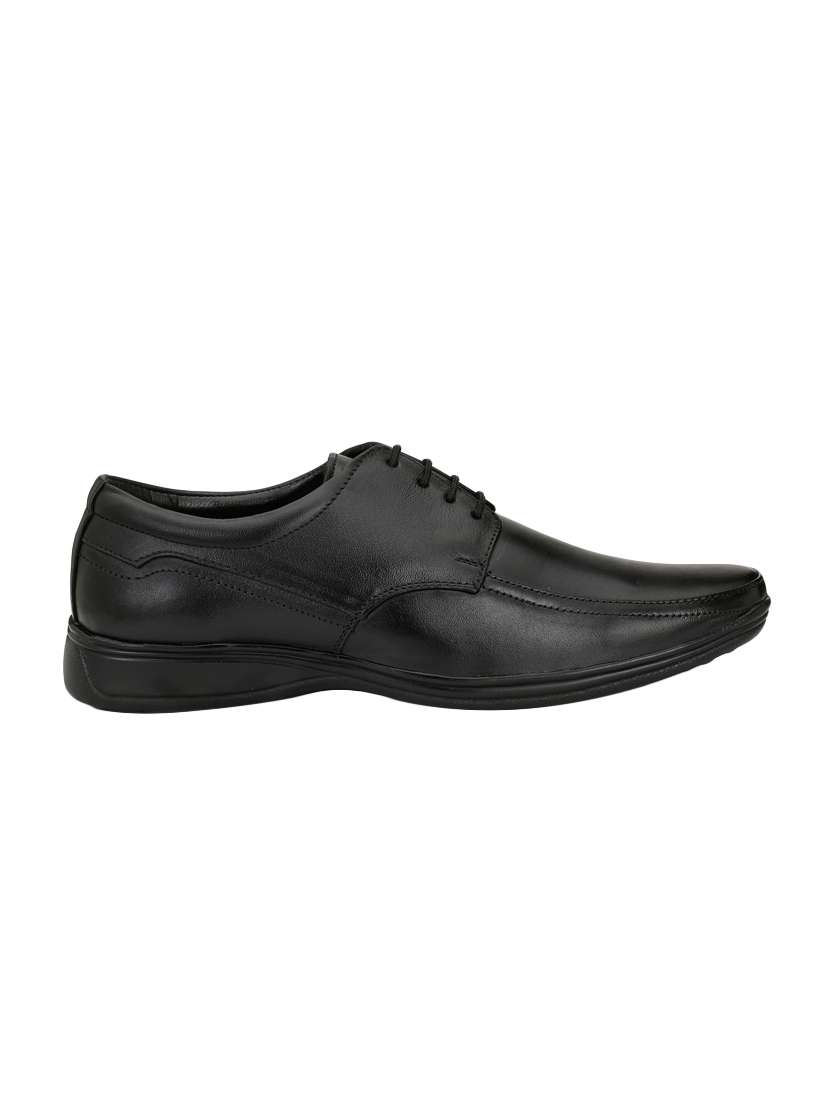 black leather lace-up derbys - 15436982 -  Standard Image - 1