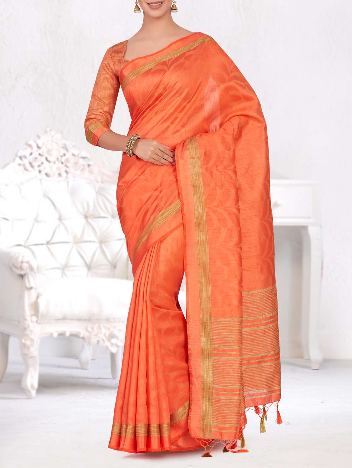 contrast striped pallu tussar saree
