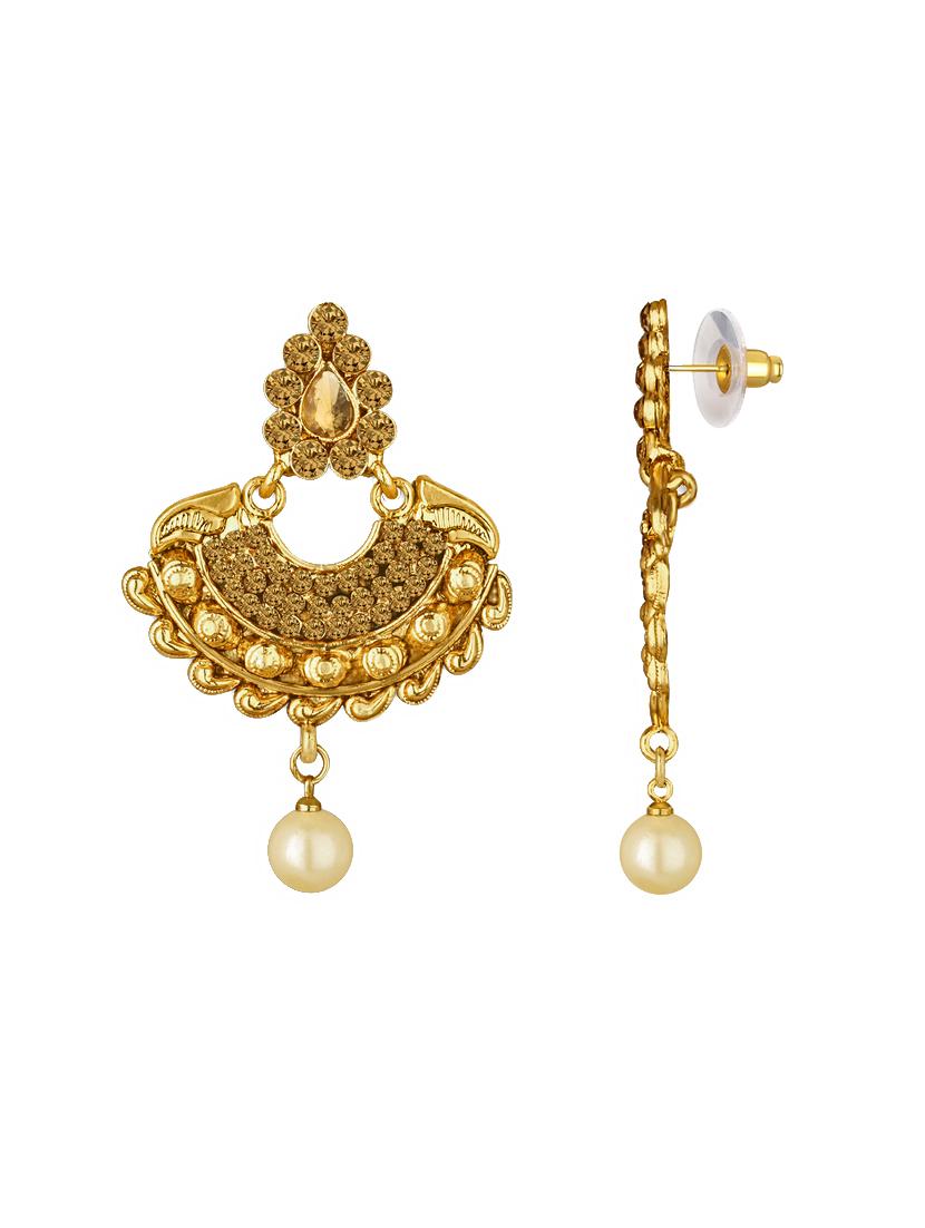 gold tone earrings & maang teeka set - 15464665 - Standard Image - 1