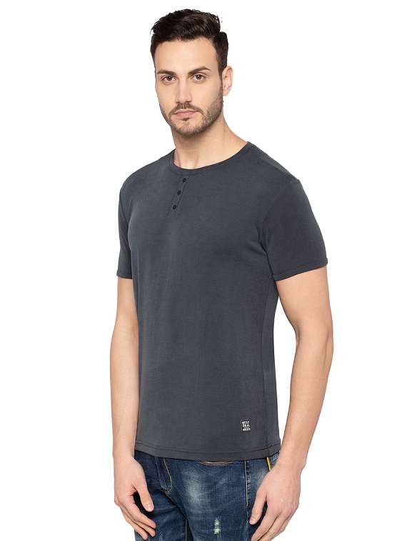 blue cotton t-shirt - 15480486 -  Standard Image - 1