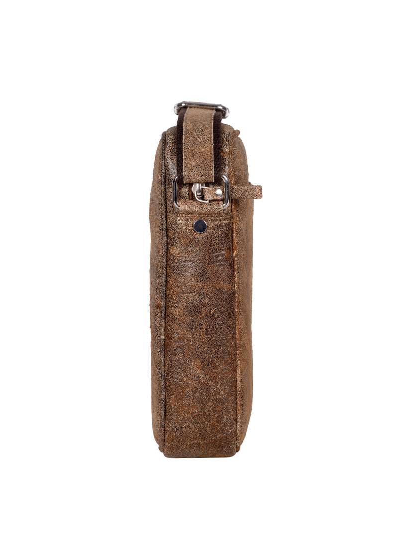brown leather messenger bag - 15497926 - Standard Image - 4