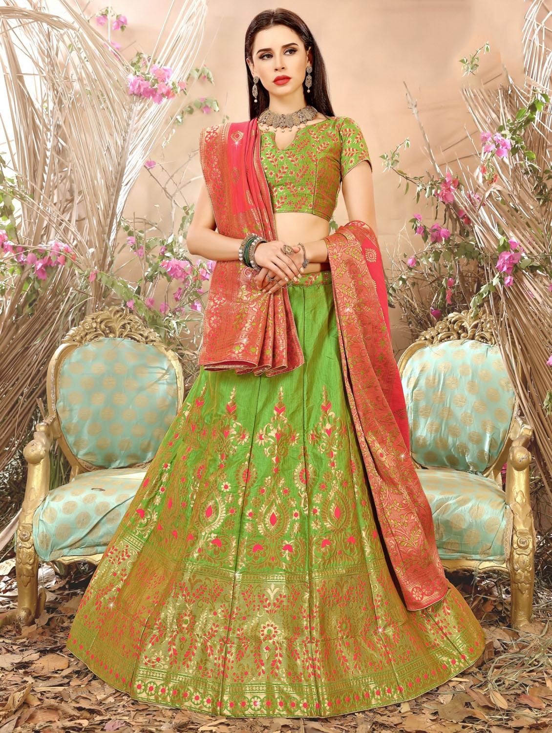 banarasi flared lehenga with contrast dupatta - 15511730 - Zoom Image - 0