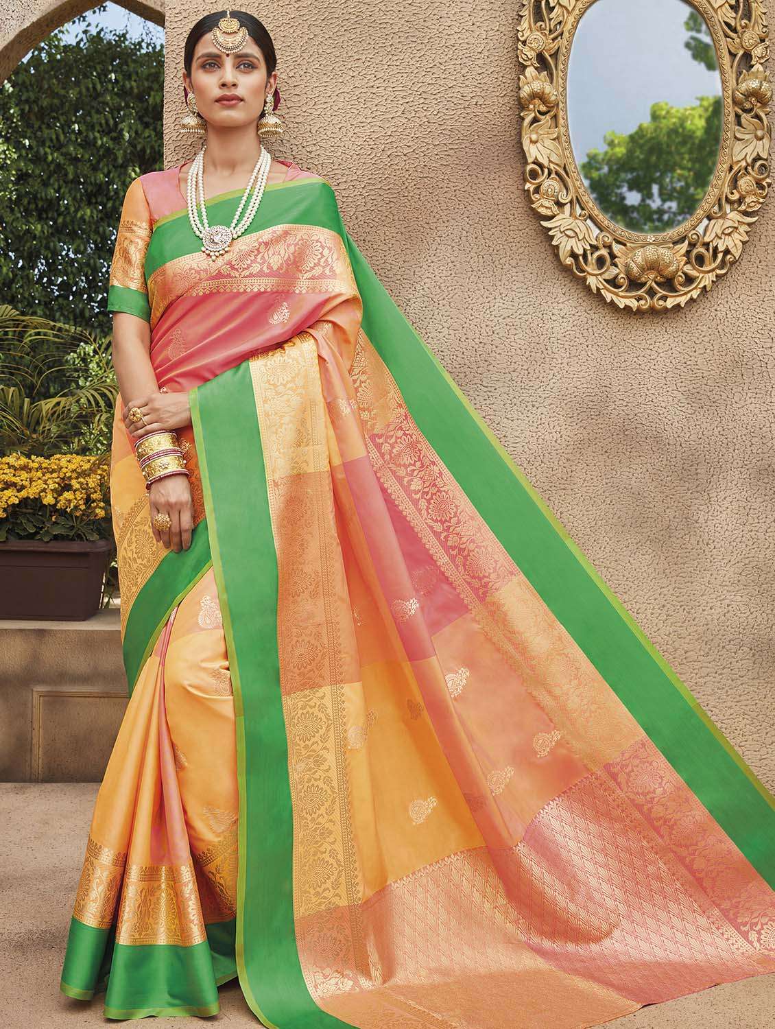 paisley zari motif banarasi saree with blouse