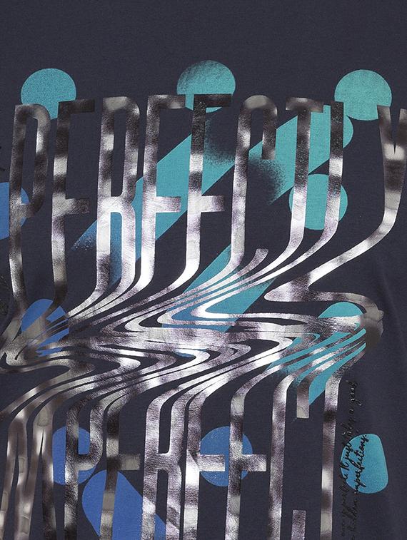 blue cotton chest print t-shirt - 15519178 - Standard Image - 4