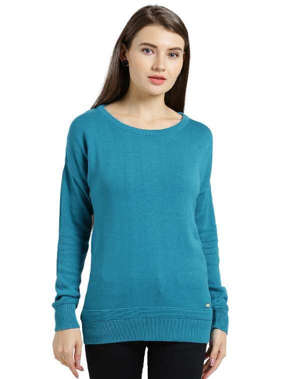 long sleeved ribbed detail pullover