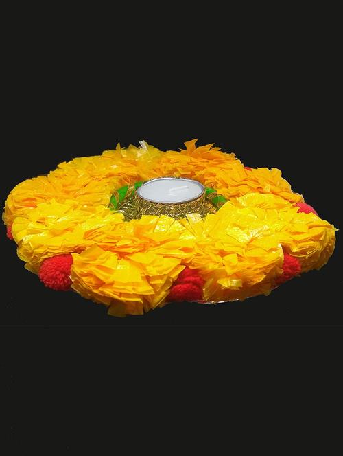 aroma tea lights candles - 15568430 -  Standard Image - 0