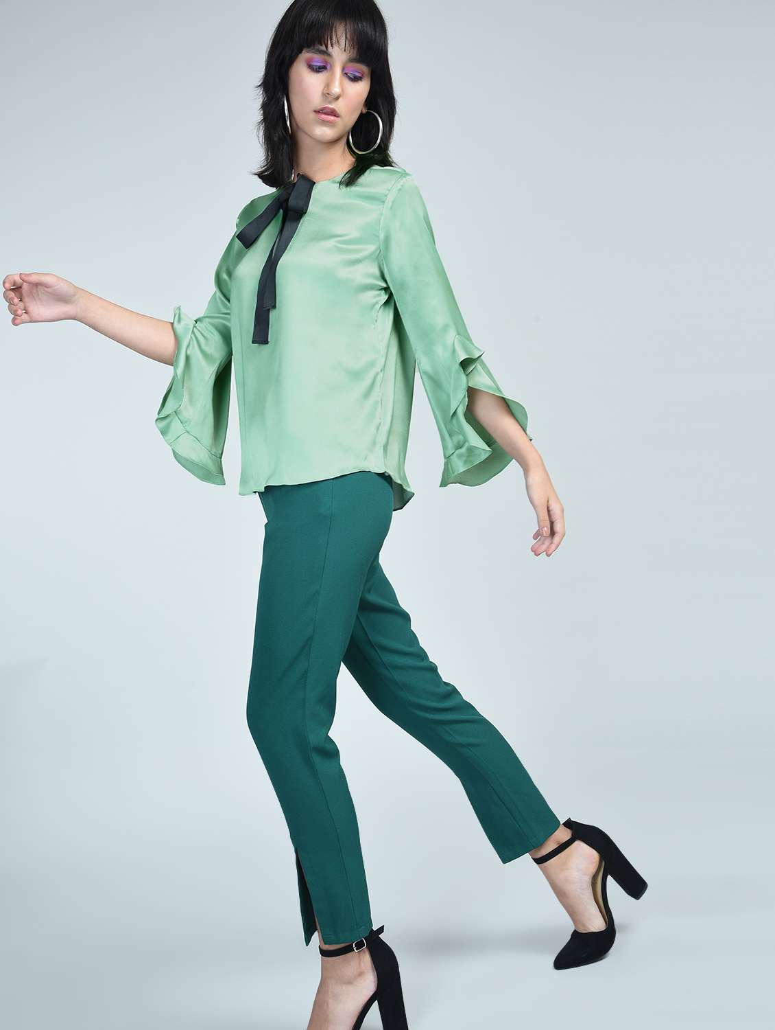 sleeve with flounce detail top