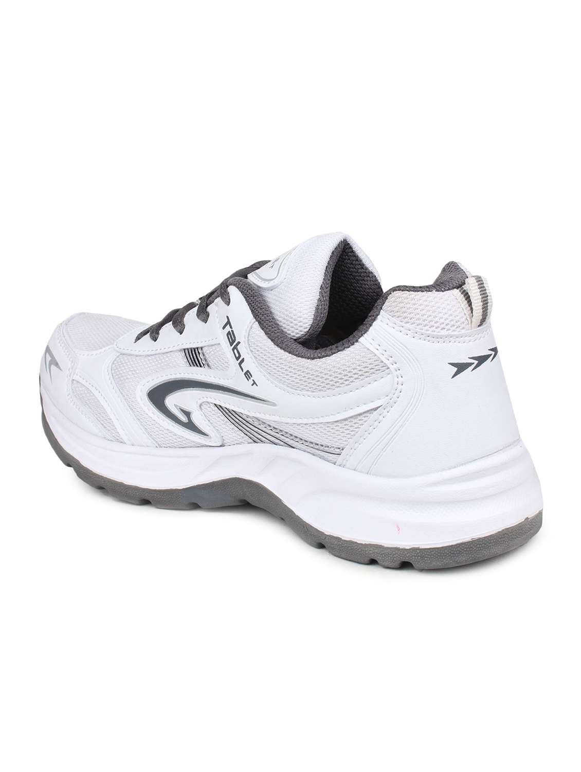 white sports shoes flipkart