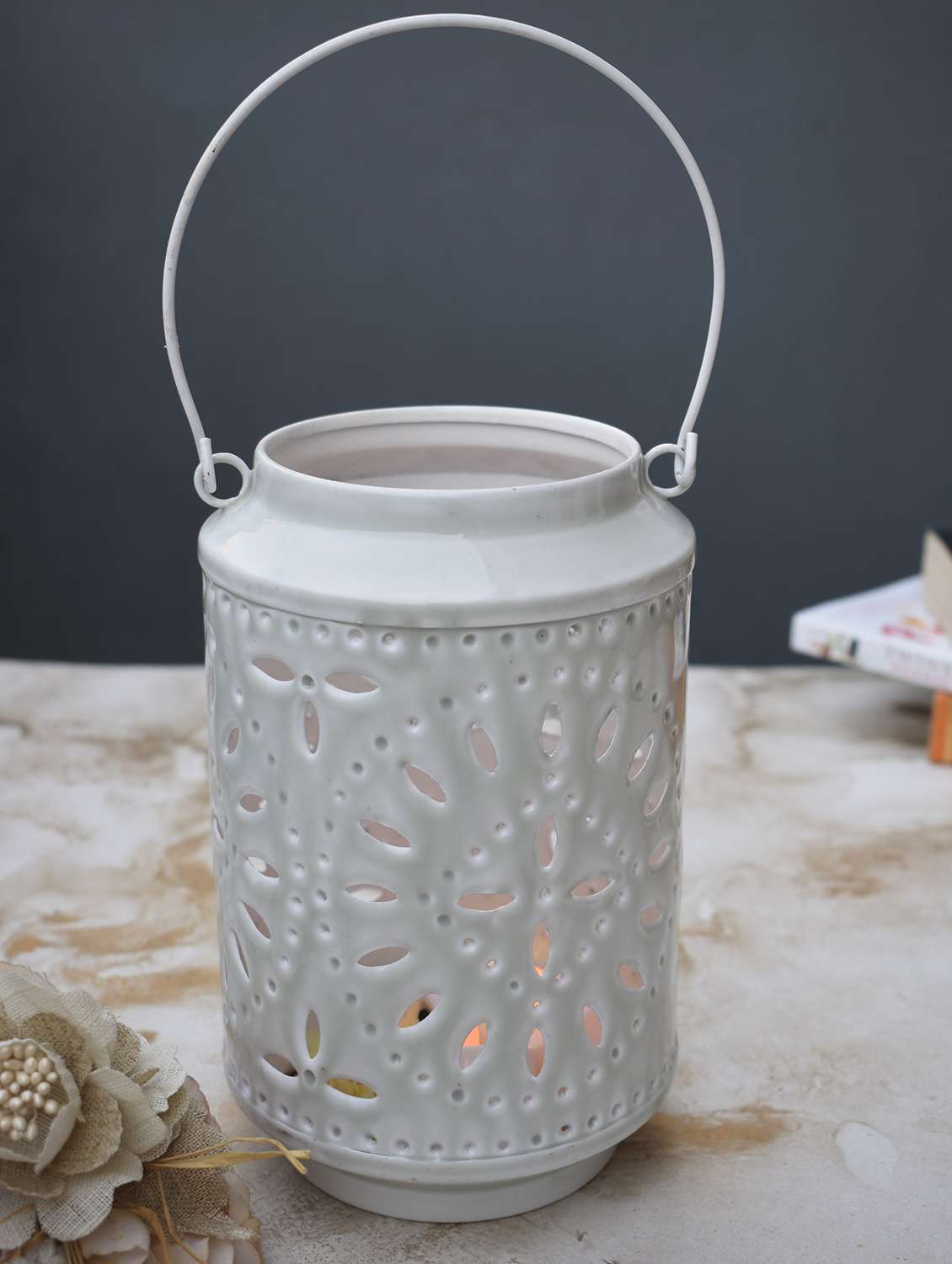 lazer flower tea light holder cum candle stand