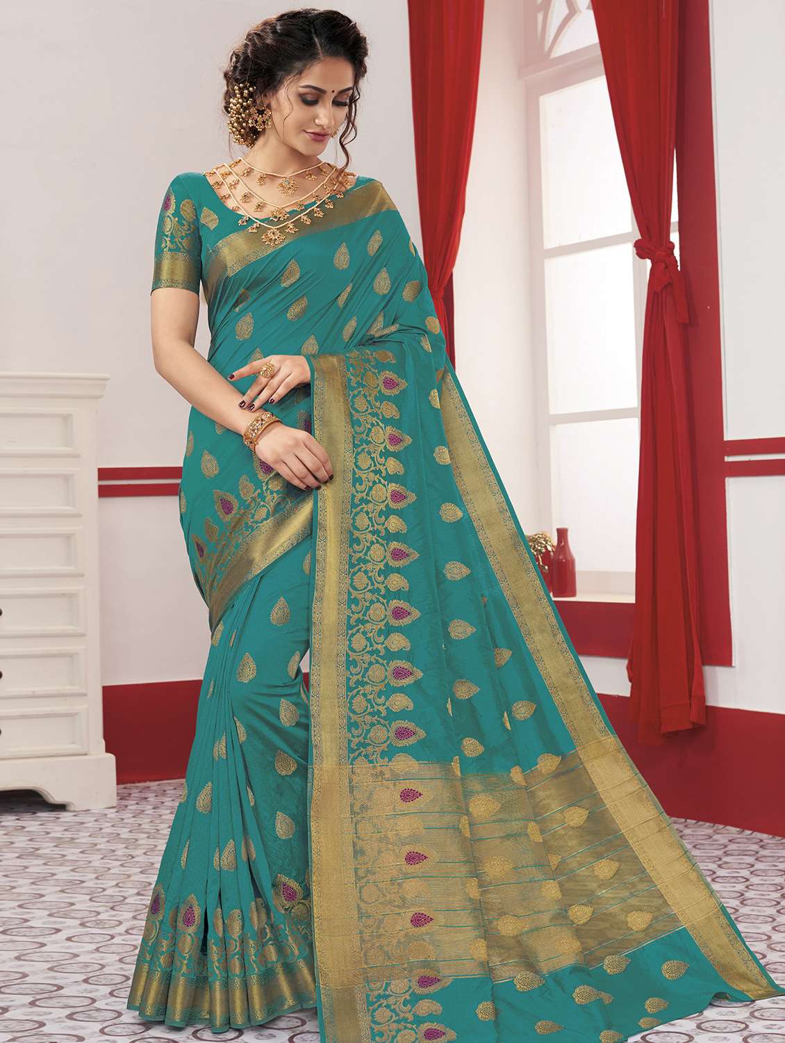 zari motifs woven saree with blouse