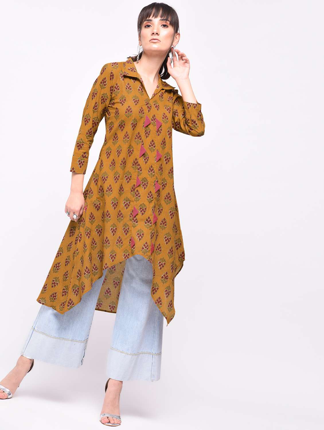 placket detail high-low kurta