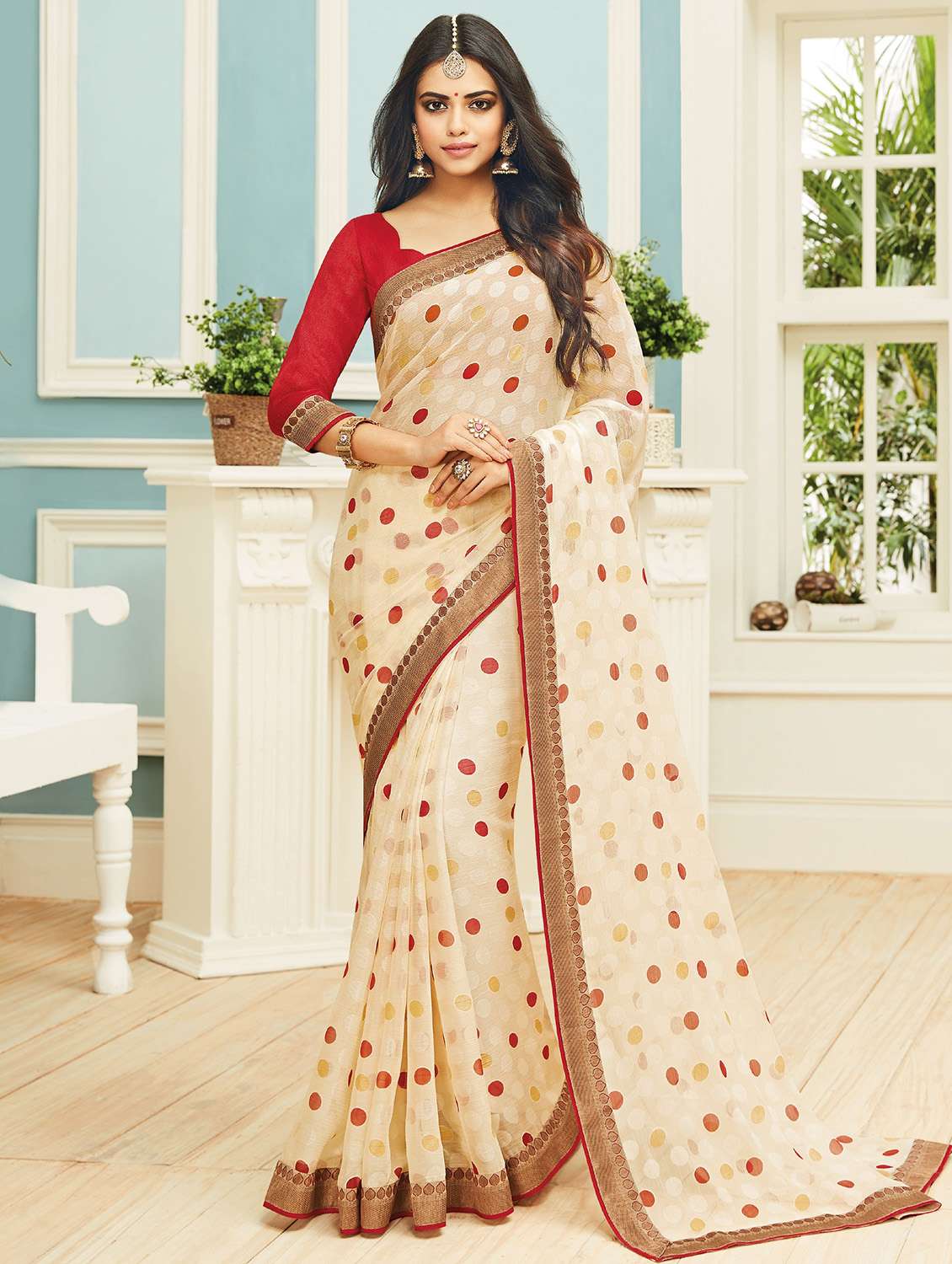 polka dots printed saree