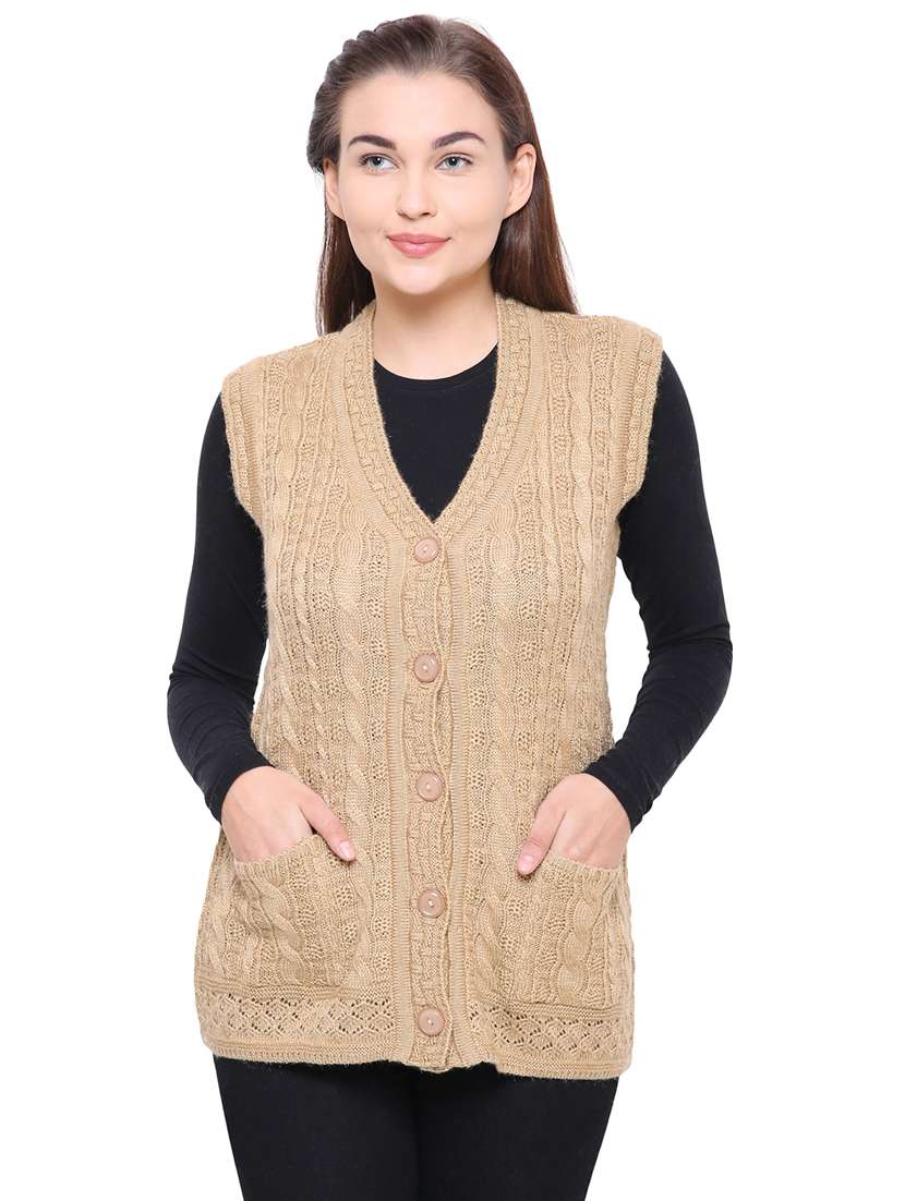 cable knit sleeveless cardigan