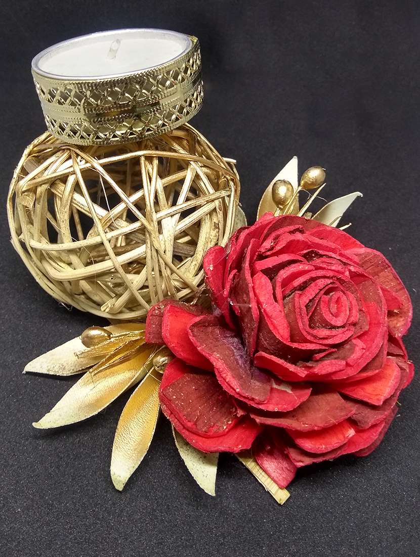 beautiful tea lights