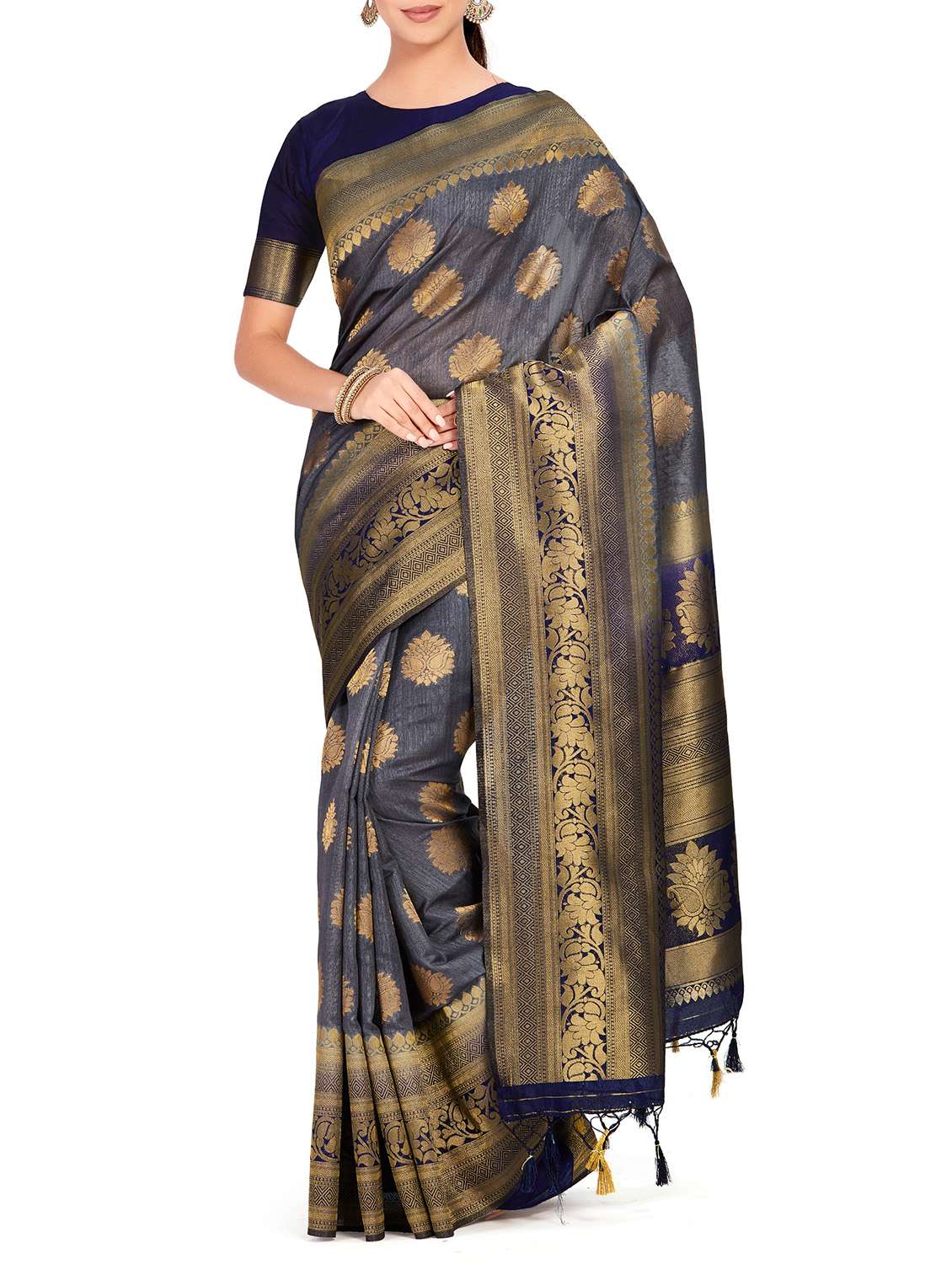 paisley zari motif kanjivaram saree with blouse