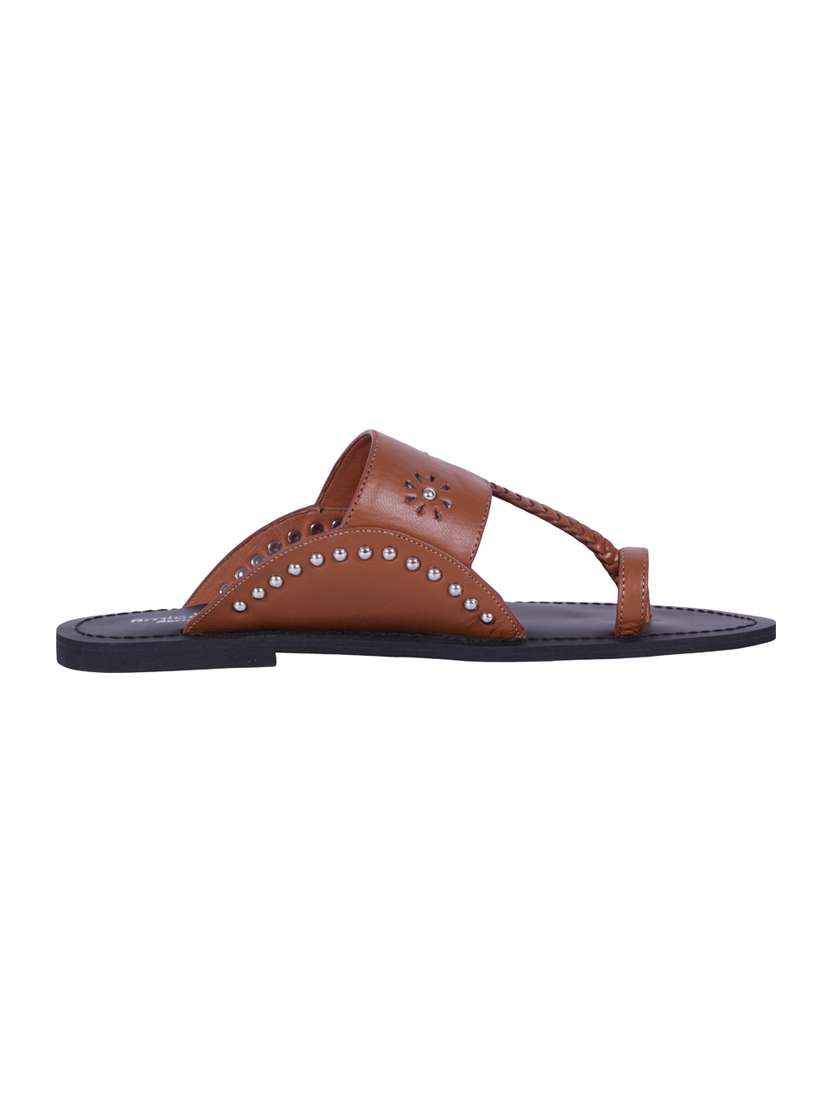 brown one toe kolhapuris - 15650249 -  Standard Image - 1
