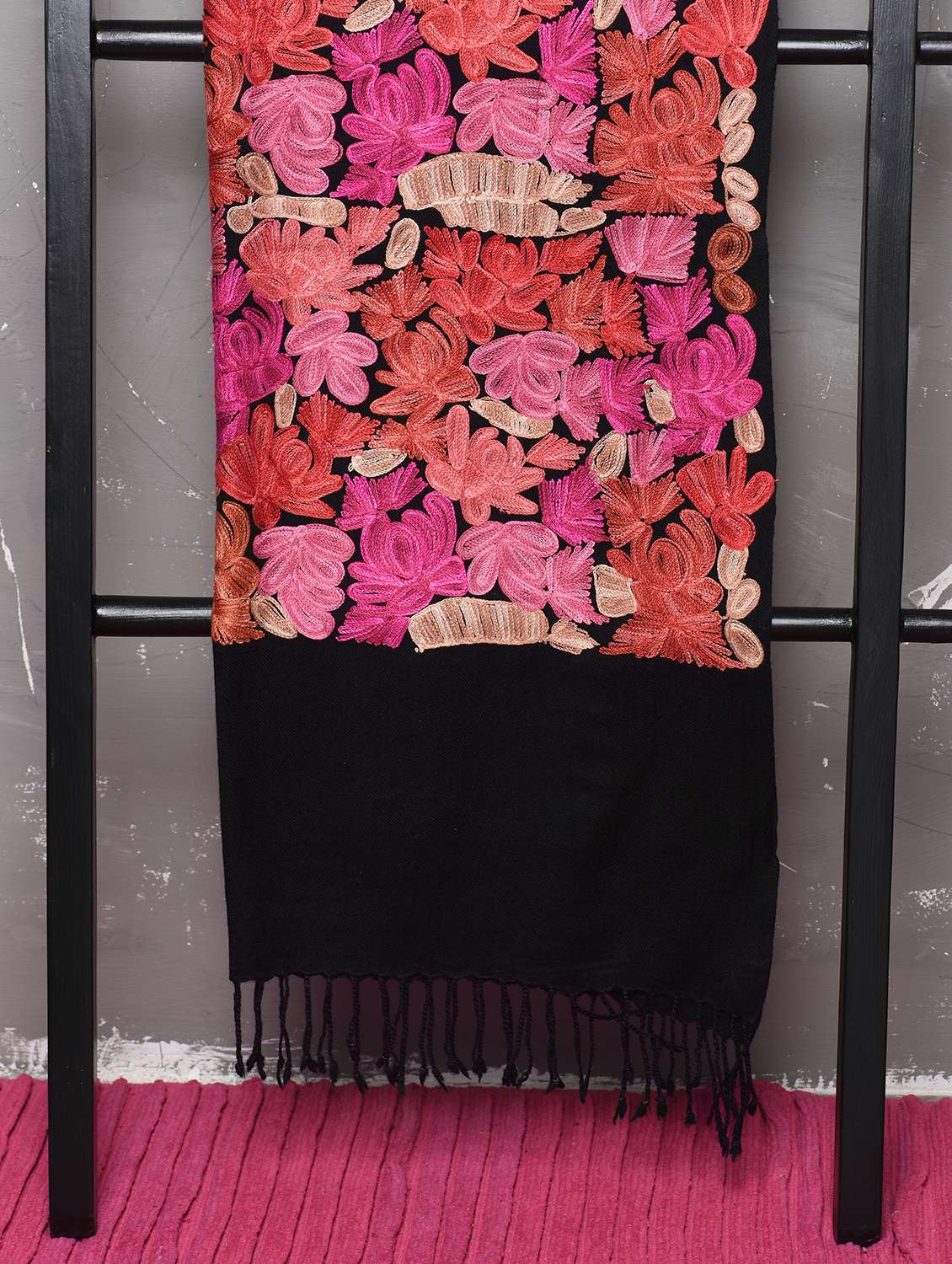 pashmina wool floral embroidered jaal shawl - 15655305 - Standard Image - 1