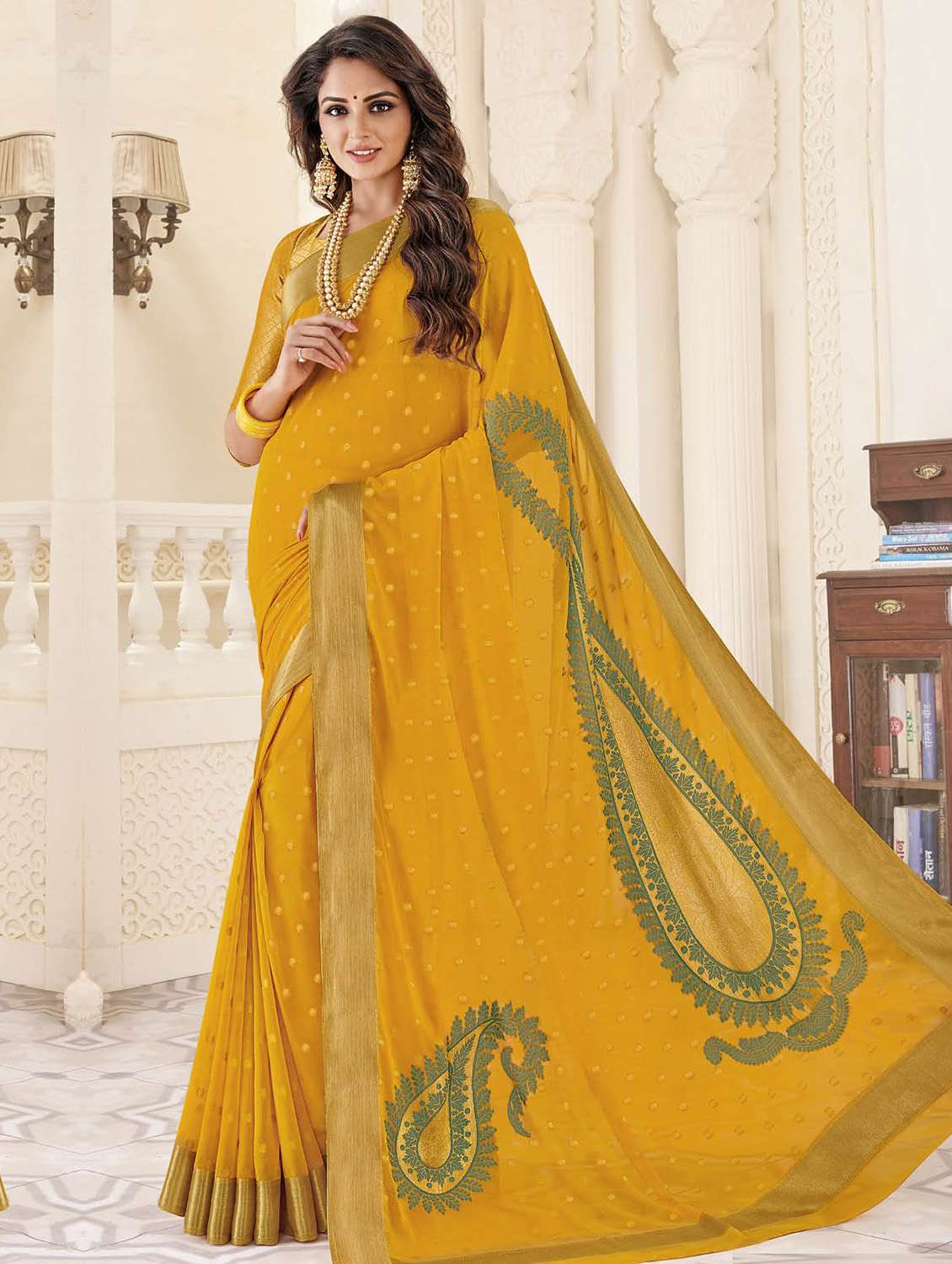 paisley zari motif woven saree with blouse