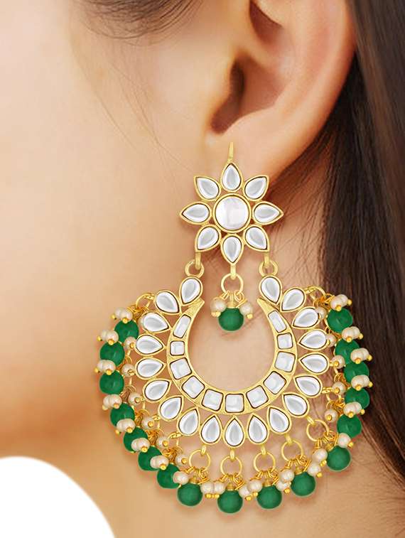 gold metal chandballi earring