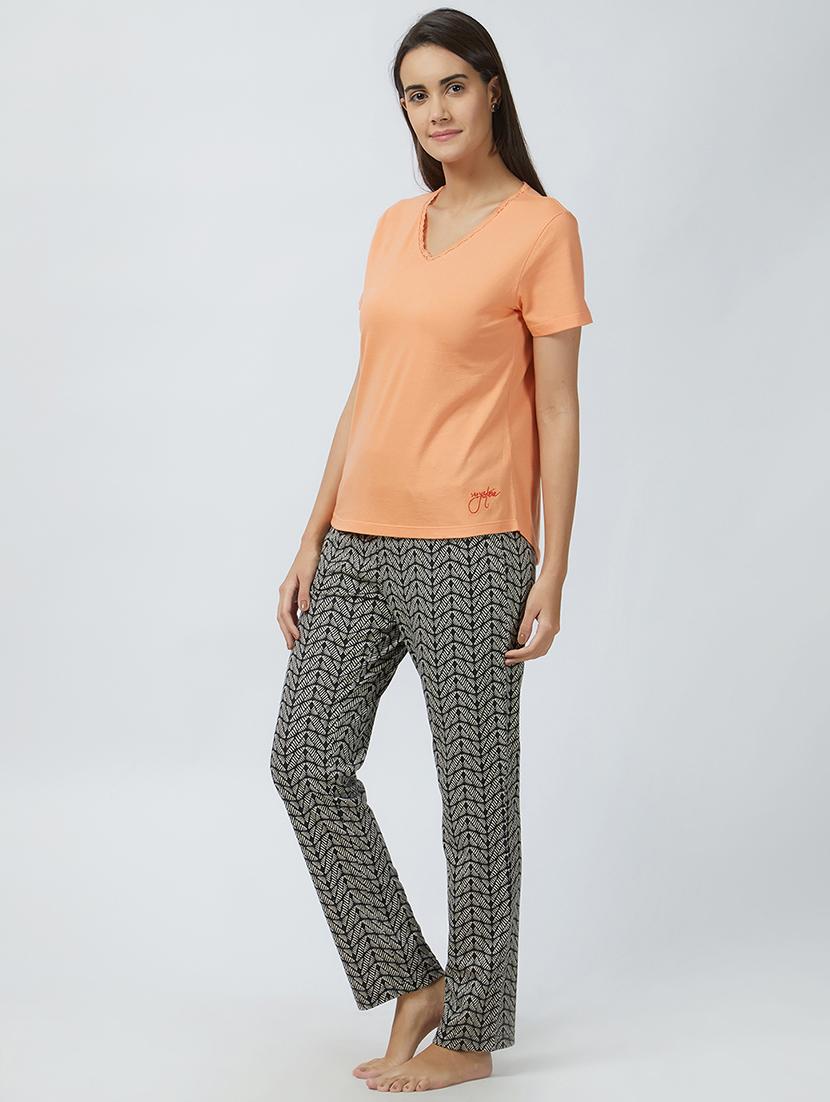 printed nightwear pajama set - 15692844 - Standard Image - 1