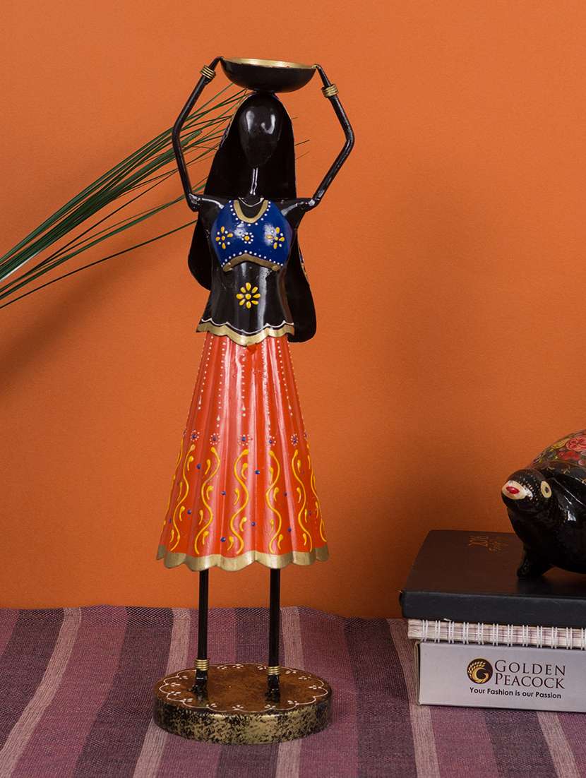 decorative lady showpiece