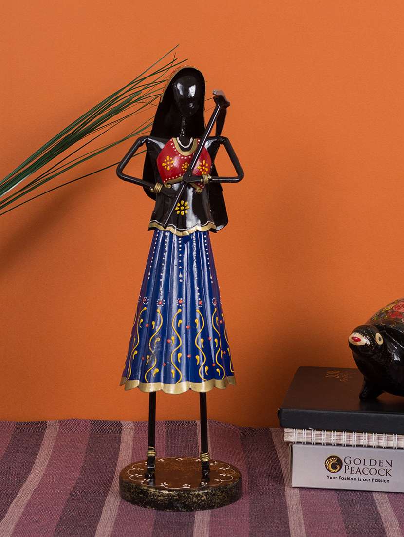 decorative showpiece