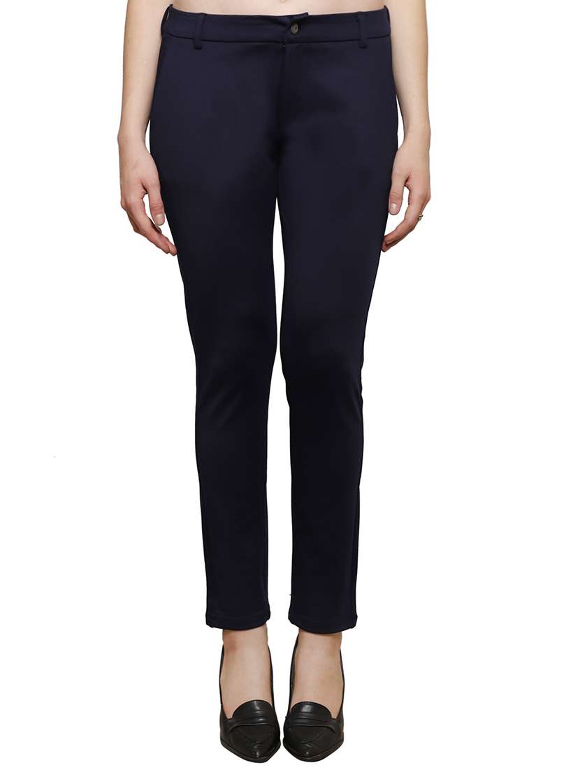 women solid cigarette pant