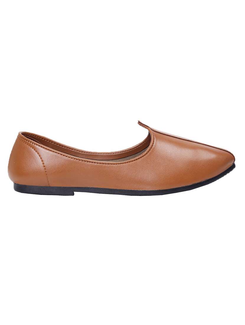 vitoria tan leatherette slip on jutis - 15728644 - Standard Image - 1